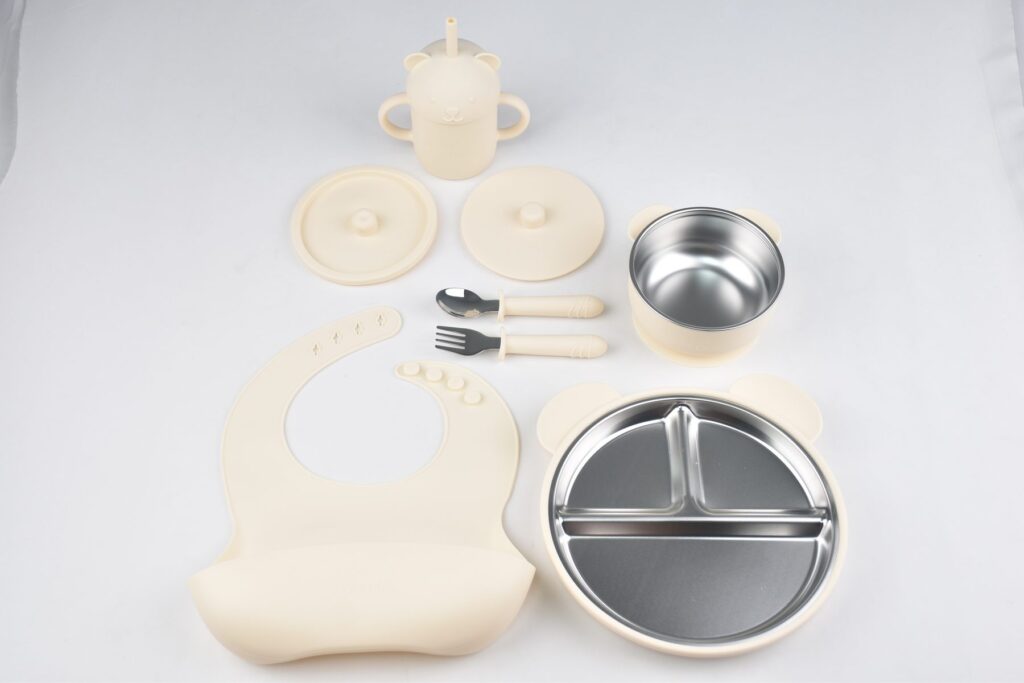 PureSteel Co Bear feeding set in Oat